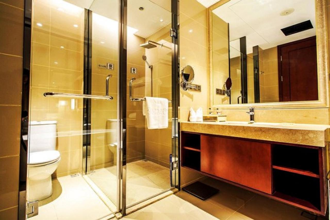 Ramada Jiaxing Hotel Екстериор снимка